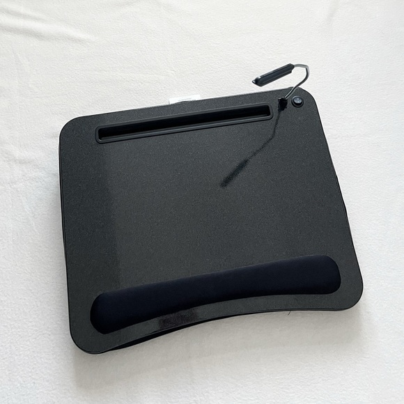 sofia + sam Other - Sofia + Sam Multi Tasking Lap Desk Memory Foam Cushion Tablet Slot USB Light